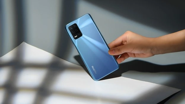 realme 8 5G teaser (3)