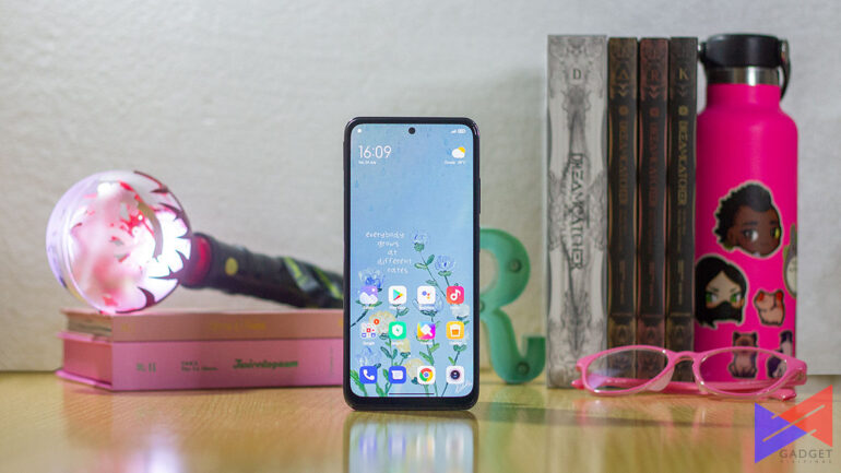 Xiaomi Redmi Note 10S display