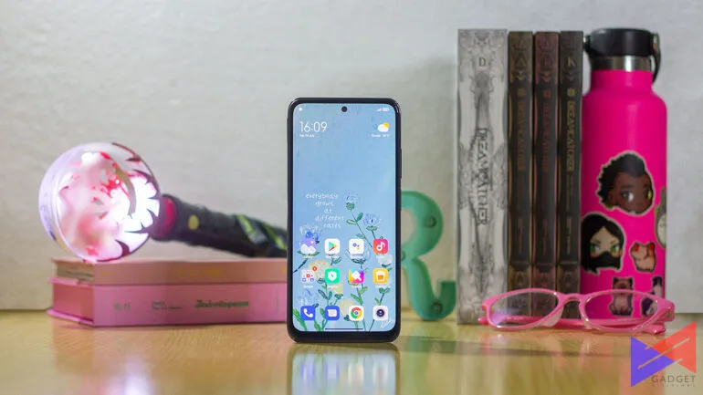 Xiaomi Redmi Note 10S display