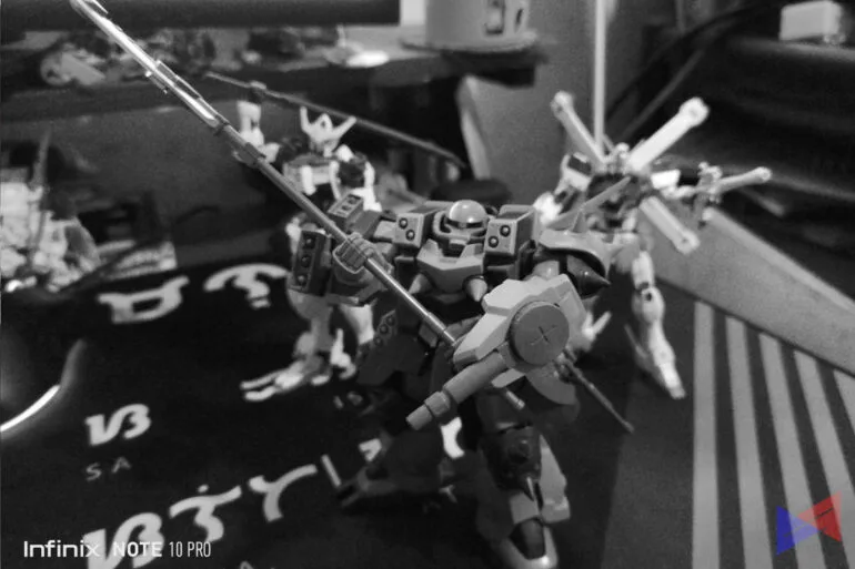 Infinix Note 10 Pro portait black and white