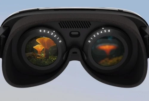 HTC Vive Flow headset