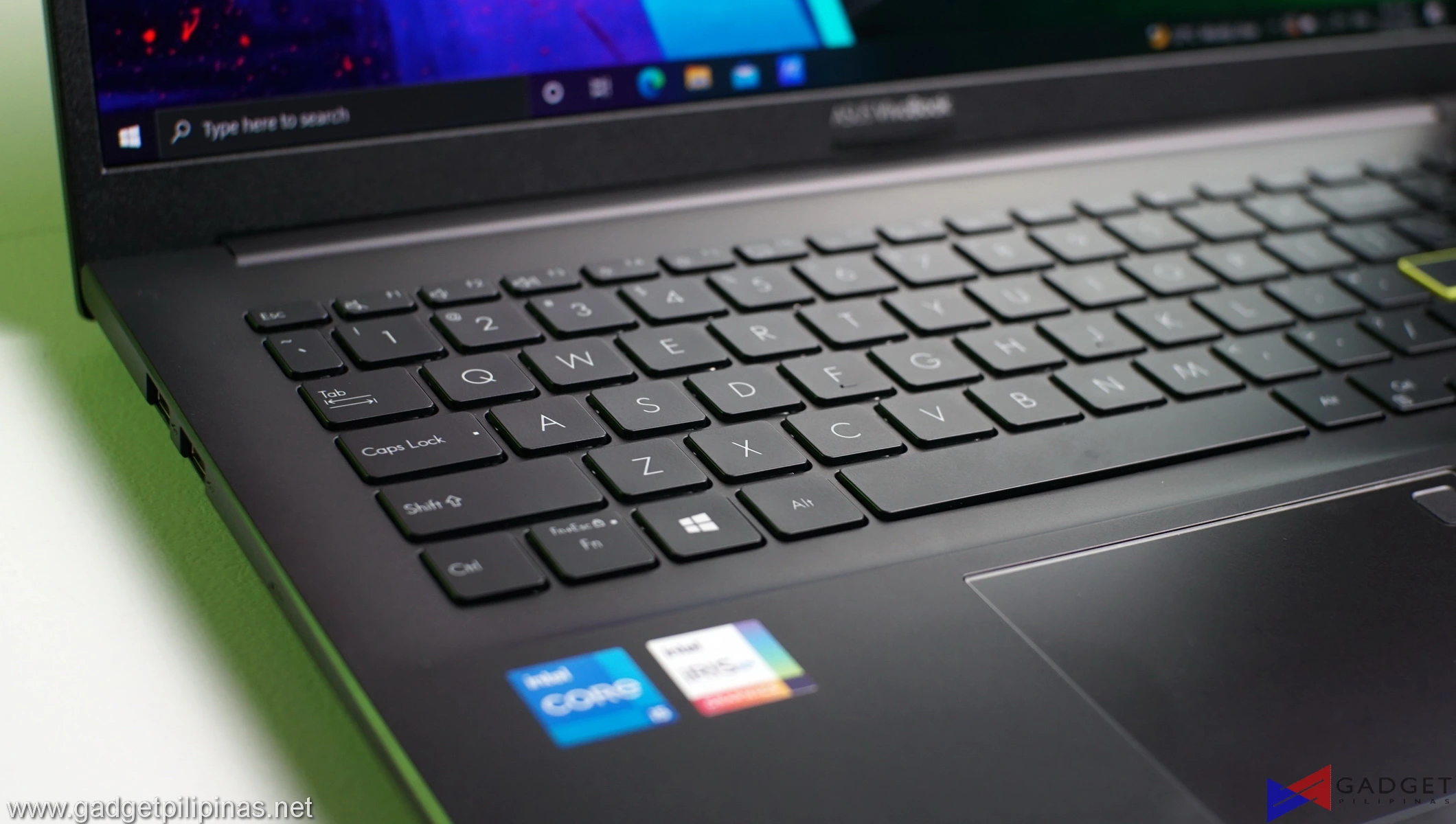 ASUS VivoBook 15 OLED K513E Review 069