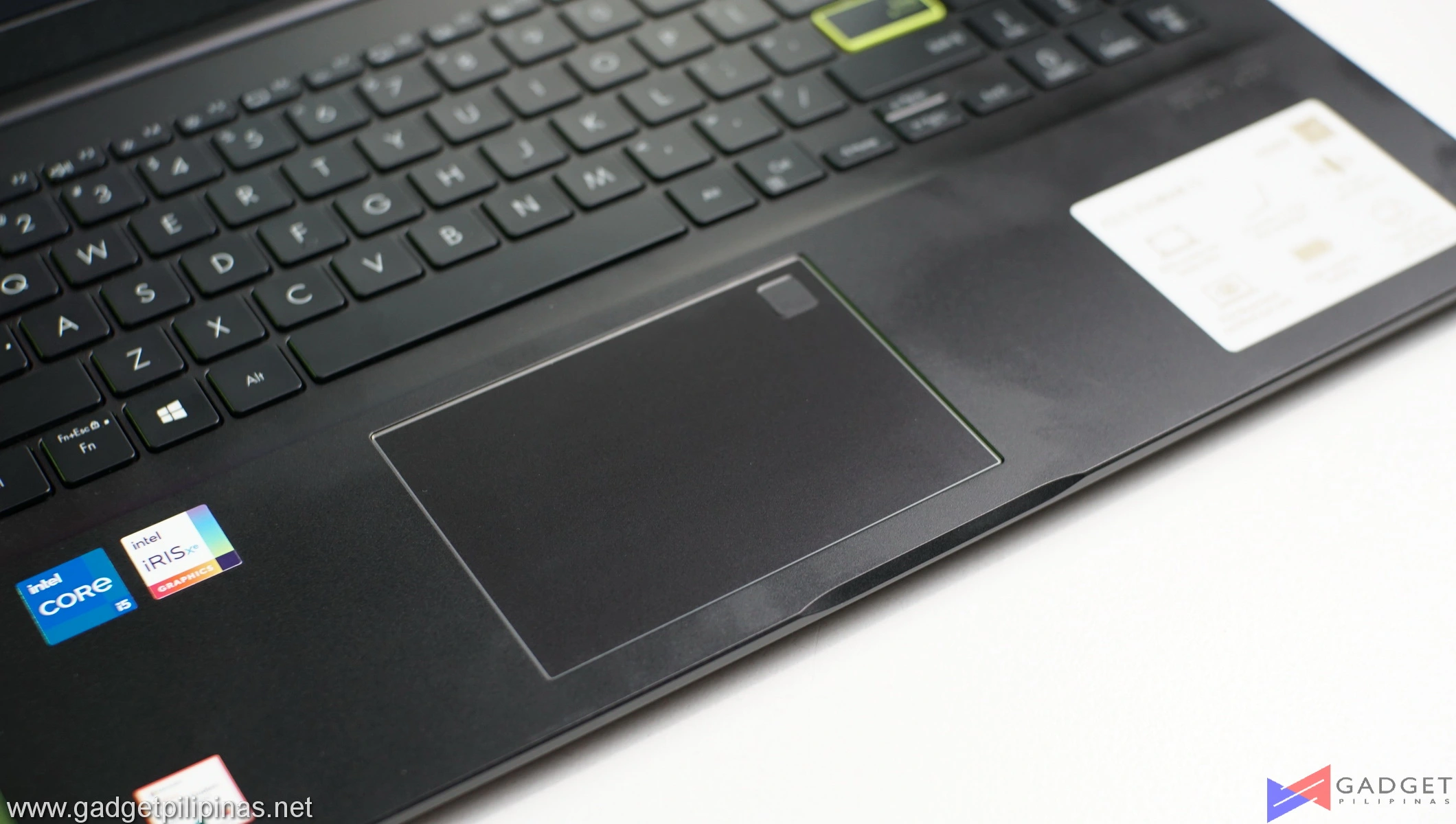 ASUS VivoBook 15 OLED K513E Review 074
