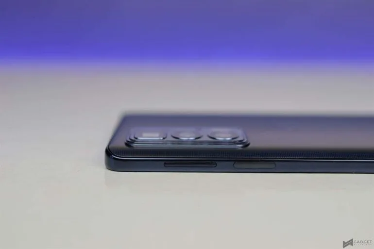 Motorola Edge 20 Pro (55)