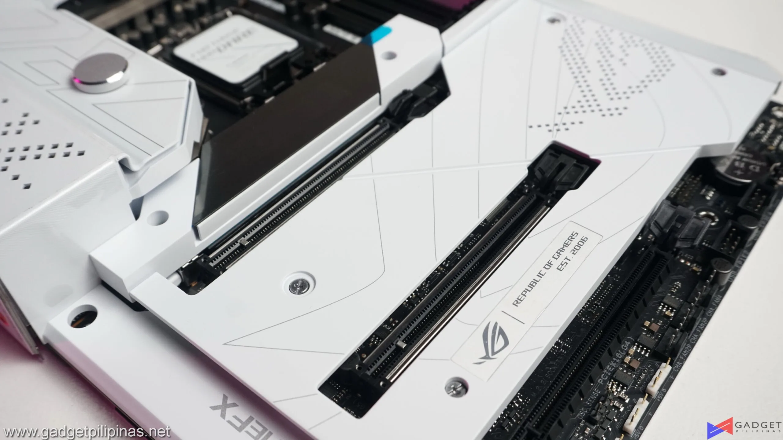 ASUS ROG Maximus Z690 Formula Review 045