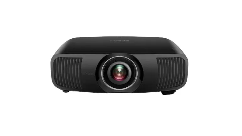 Epson EH-LS12000B projector 3