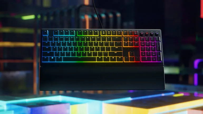 Razer Ornata V3 - featured image