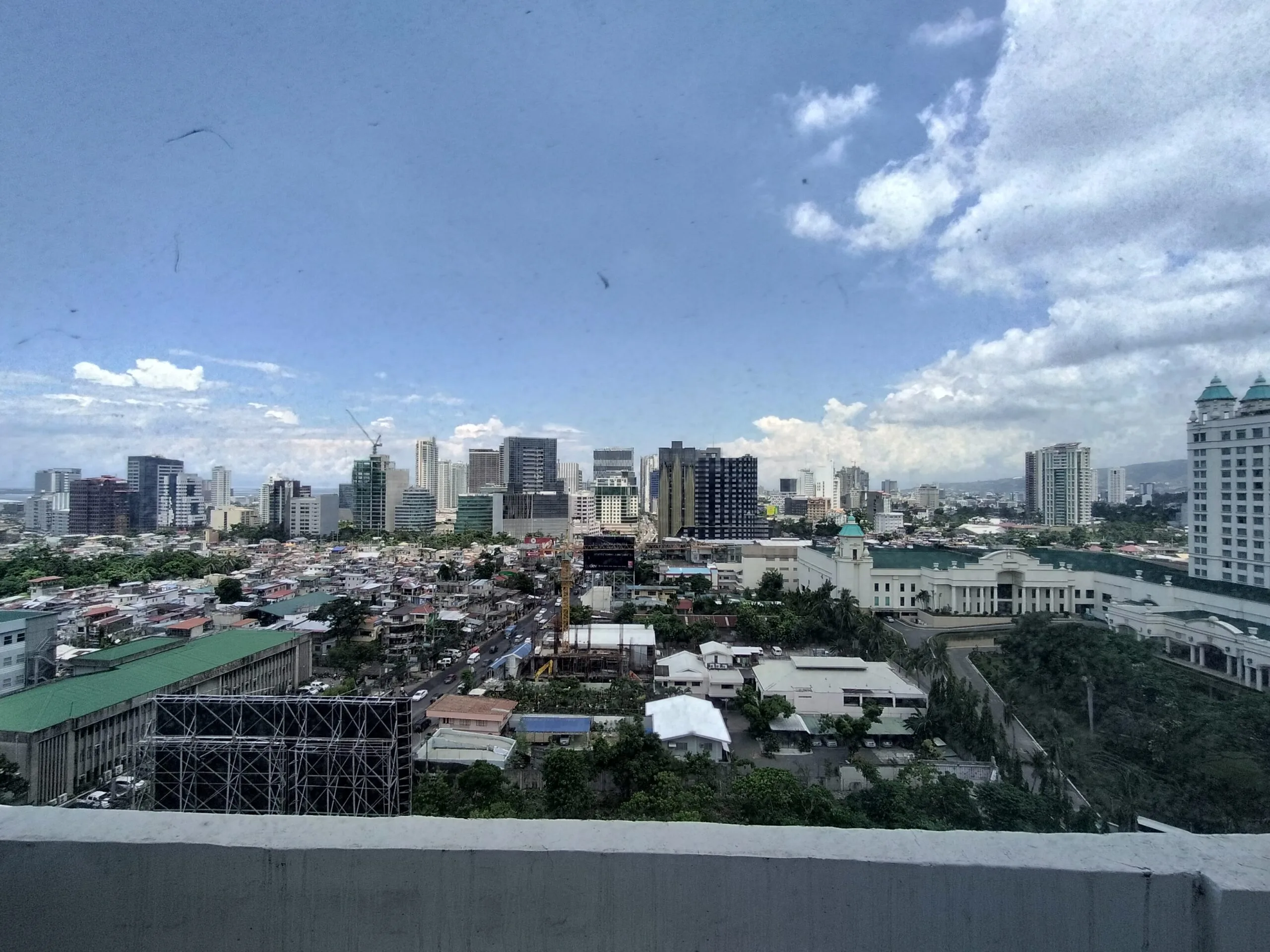 Realme 9 4G Initial Review - CebuDay UW