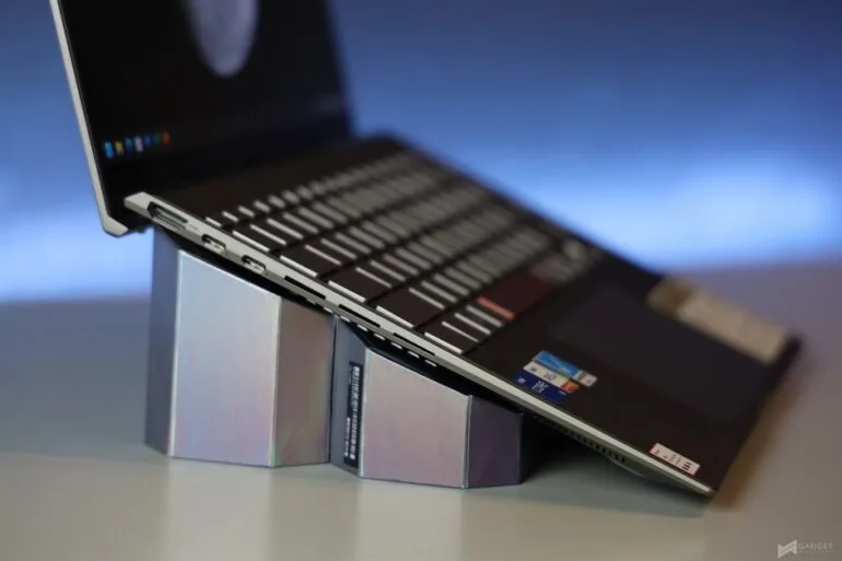 asus zenbook 14x oled space edition - feature (70)