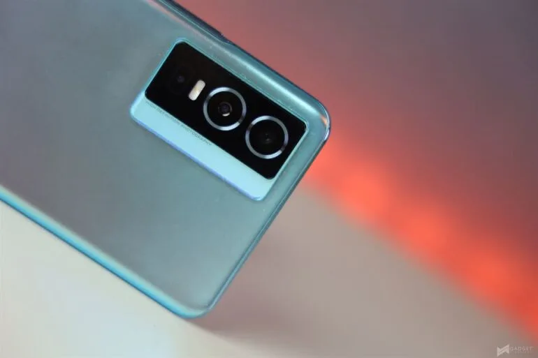 vivo Y76 5G unit (54)