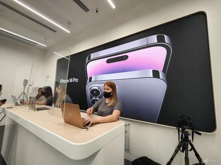 PMC Apple Premium Partner Store (120)