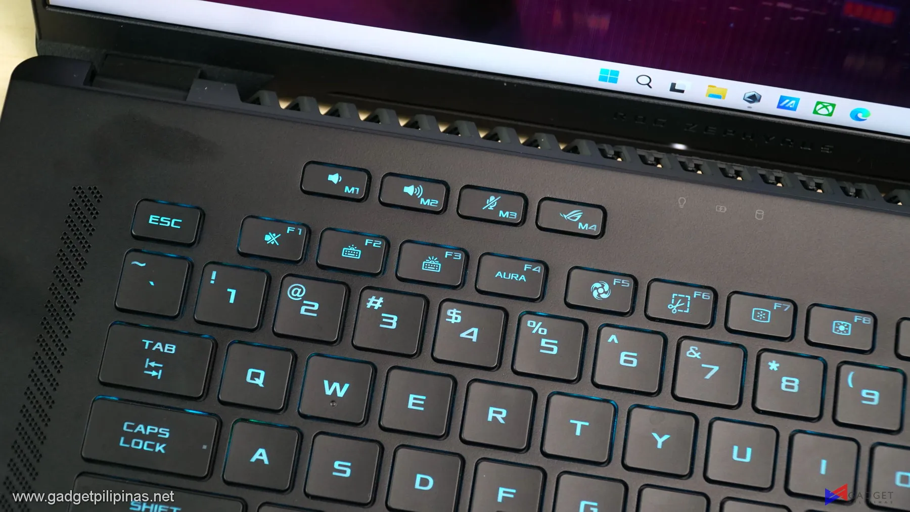 ASUS ROG Zephyrus M16 GU604 2023 Review - 14