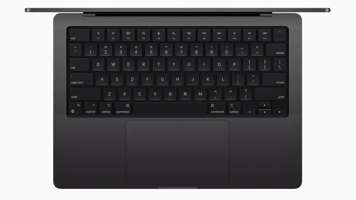 14 inch and 16 inch MacBook Pro M3 5