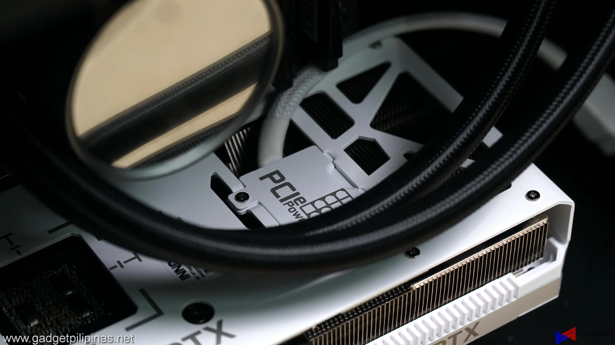 Inno3D RTX 4070 Twin X2 OC White Stealth Review 112