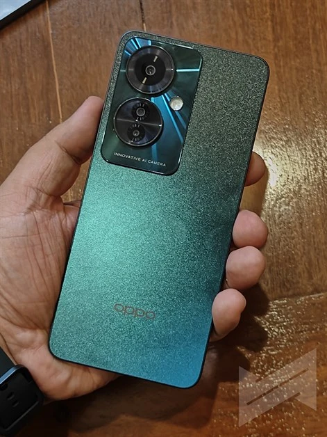 OPPO Reno11 F 5G (41)
