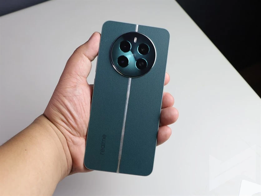 realme 12 Plus 5G (4)