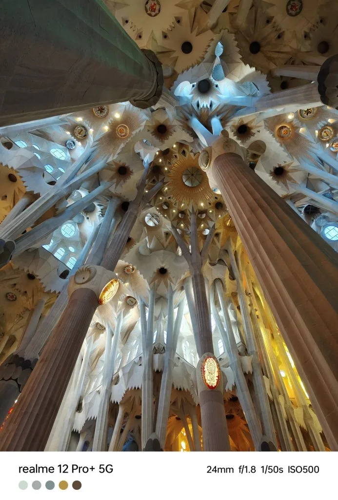 realme 12 Pro 5G Barcelona Photos 12