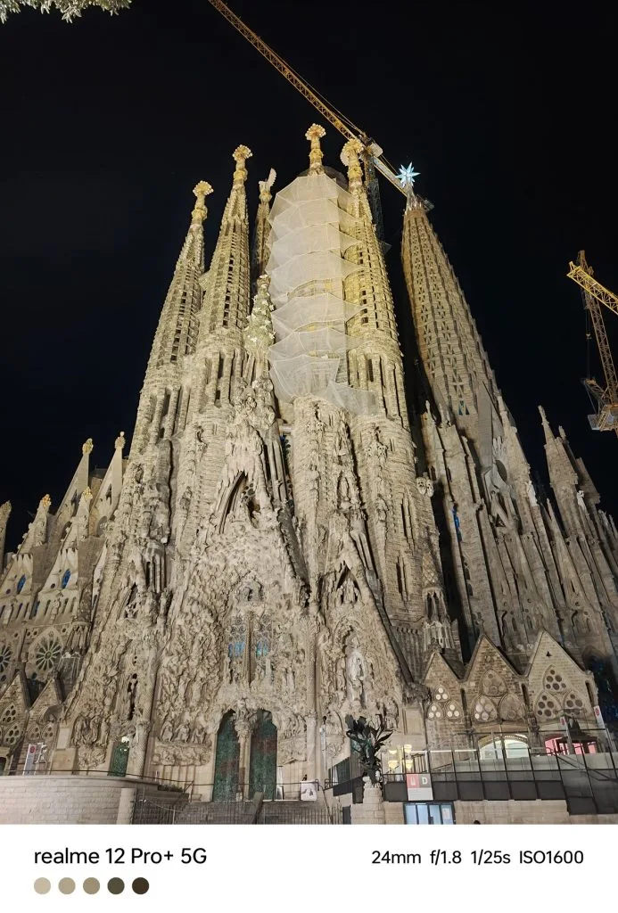 realme 12 Pro 5G Barcelona Photos 21