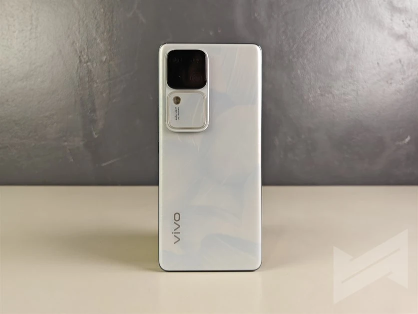 vivo V30 (26)