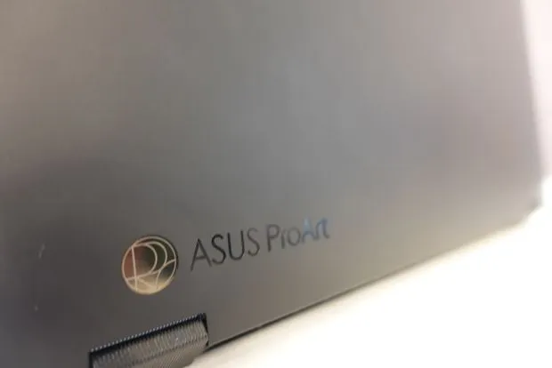 ASUS ProArt PX13 7