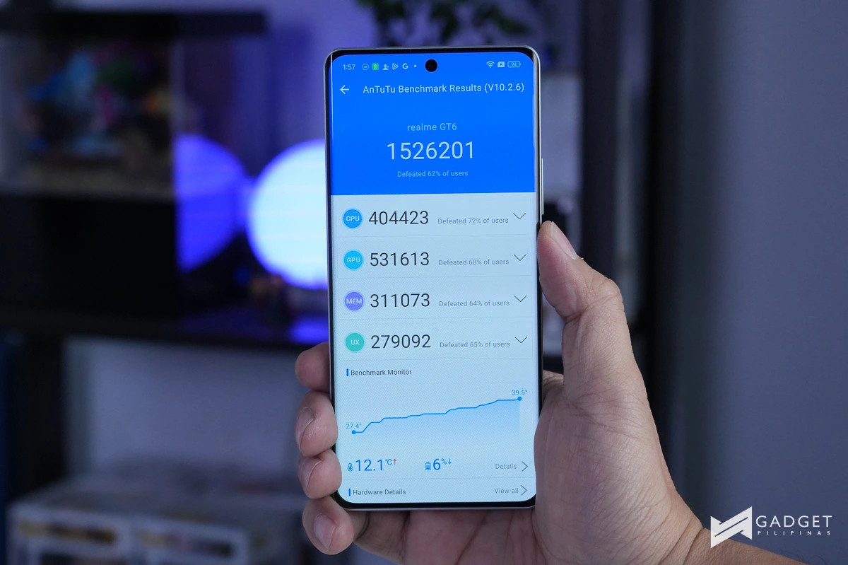 realme GT 6 Review 06