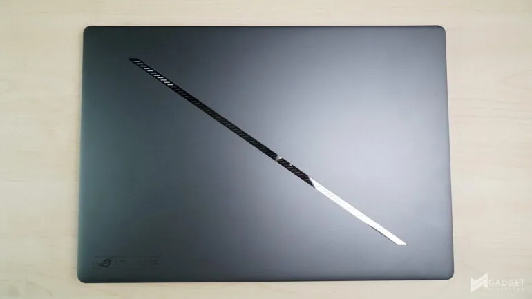 ASUS ROG Zephyrus G16 2024 Review 015