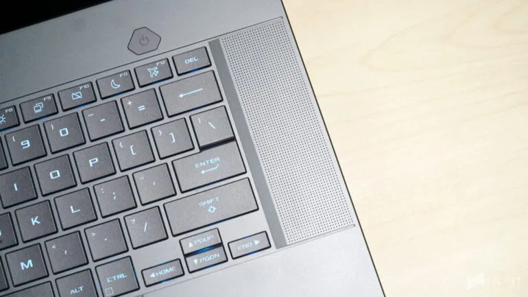 ASUS ROG Zephyrus G16 2024 Review 048