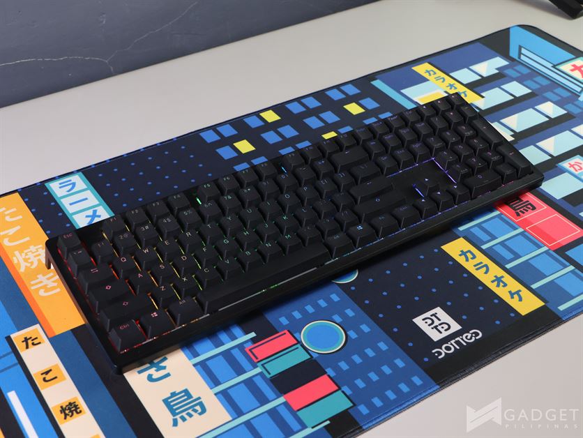 Ducky Zero 6108 Review (12)