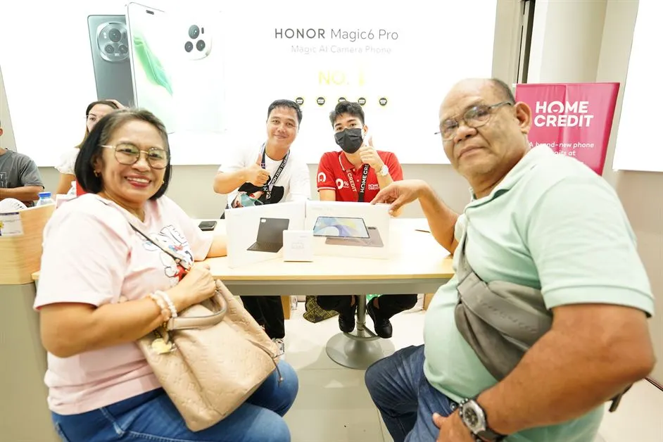 HONOR fans