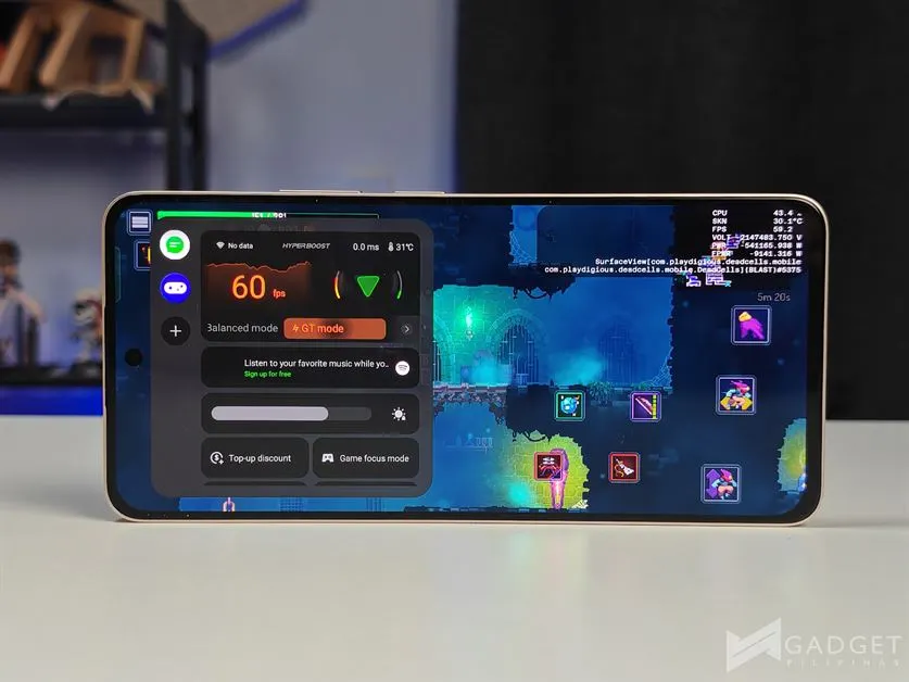 realme 13 Plus 5G (8)