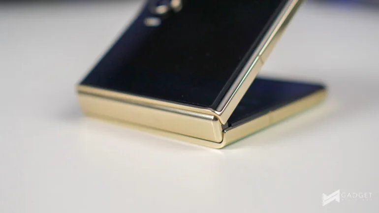 TECNO Phantom V Flip2 5G Review 25