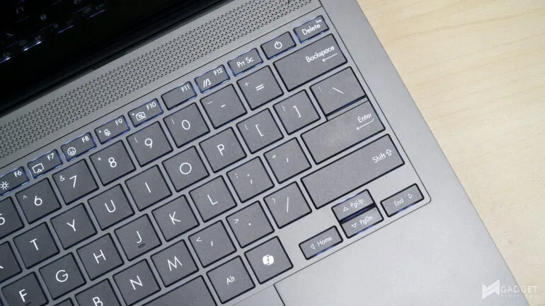 ASUS Zenbook S14 UX5406SA Review 047