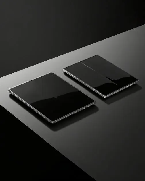 OPPO Find N5 Images Showcase Almost Invisible Crease (2)