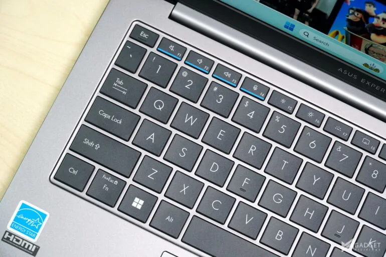 ASUS Expertbook P5 P5405 Review 036