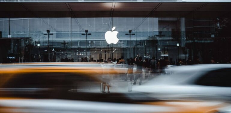 Apple banner