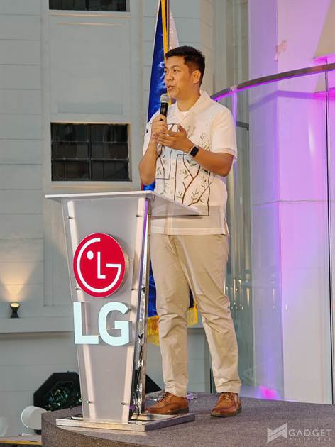 LG Celebrates 12 Years of OLED Leadership (204)