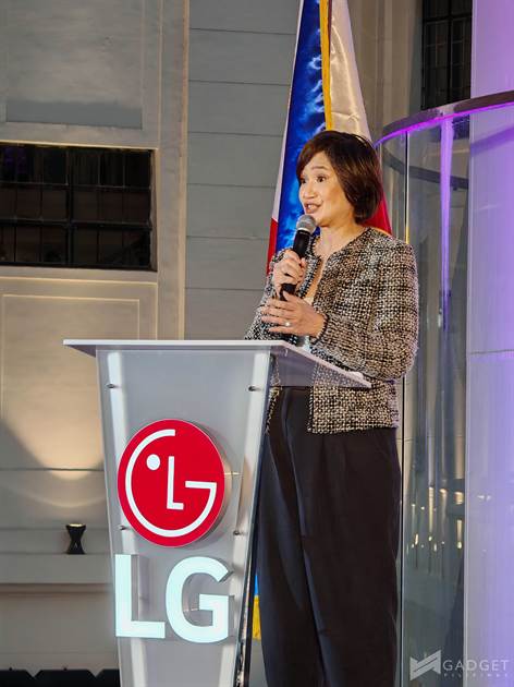 LG Celebrates 12 Years of OLED Leadership (391)