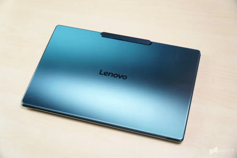 Lenovo Yoga Slim 9i Review 011