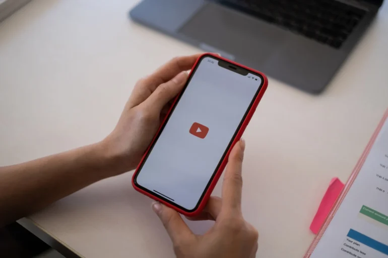 YouTube Carousel