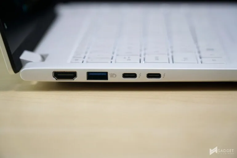 ACER Swift Edge 14 AI Initial Review 029