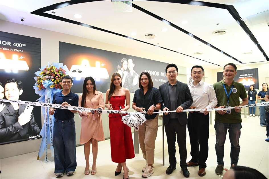 HONOR opens in SM City Baliwag