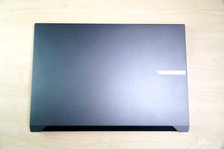 Gigabyte AERO X16 1WH Review 004