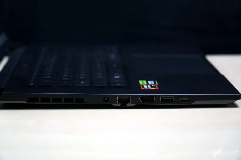 Gigabyte AERO X16 1WH Review 018