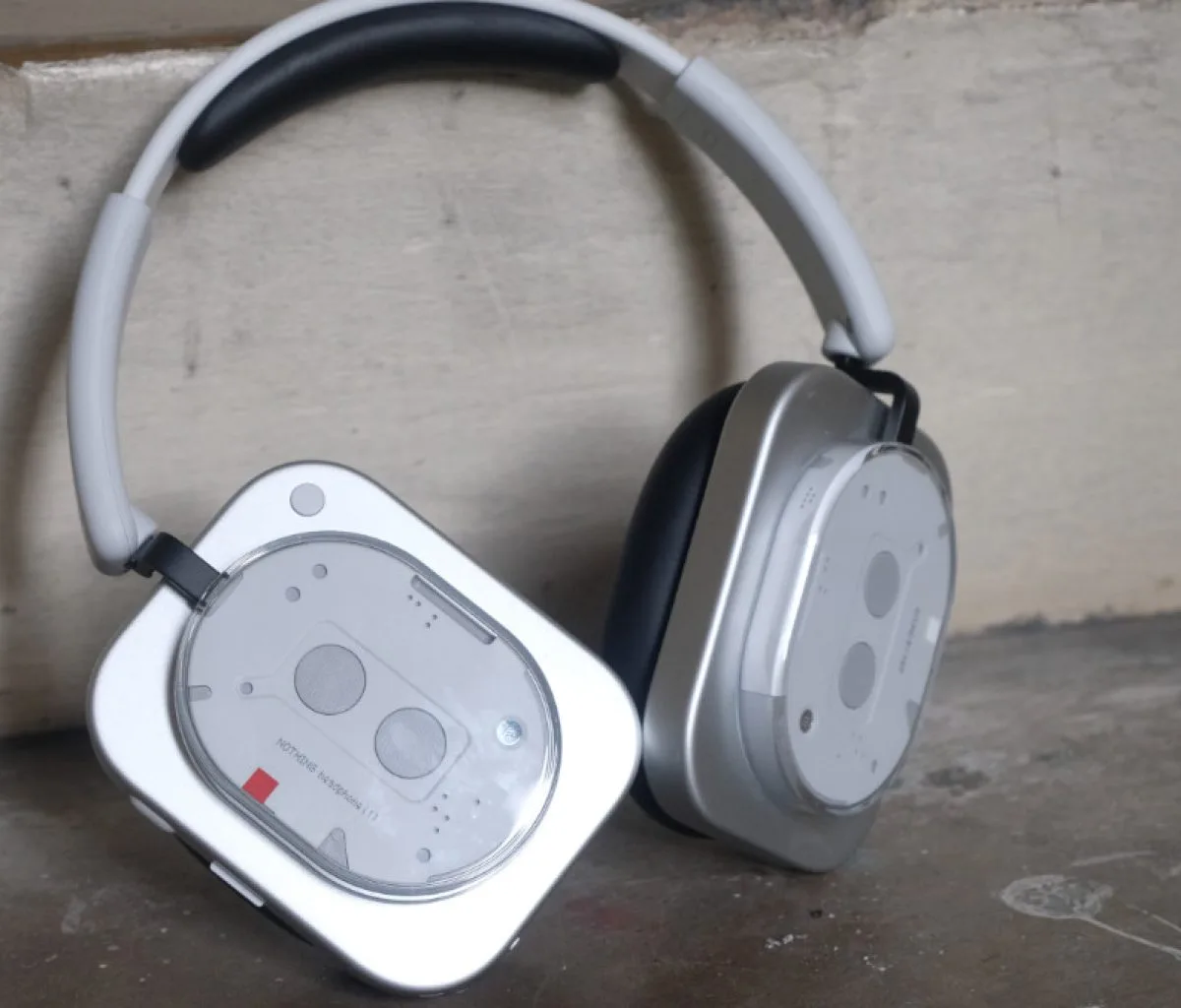Nothing Headphone (1) Review 2