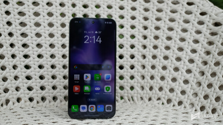 OPPO Reno14 5G Review display