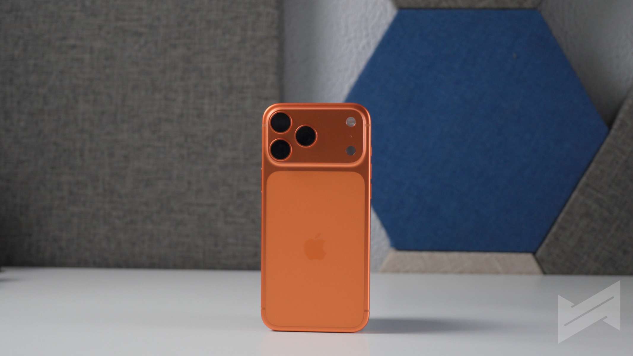 iPhone 17 Pro Max 15