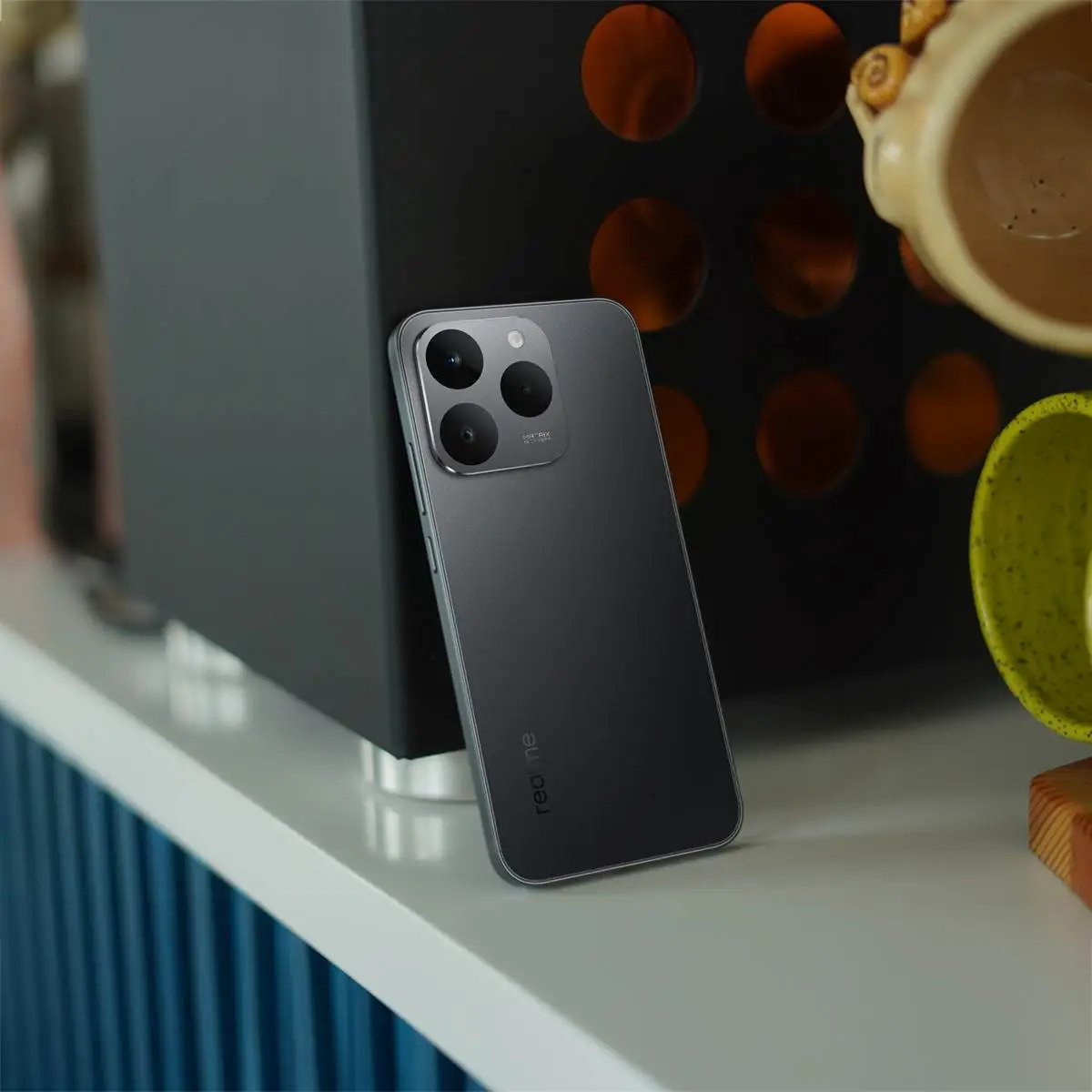 realme 15T 5G Teaser KV2