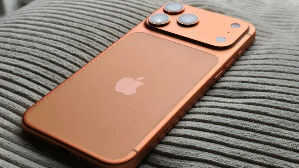 Apple iPhone 17 Pro banner