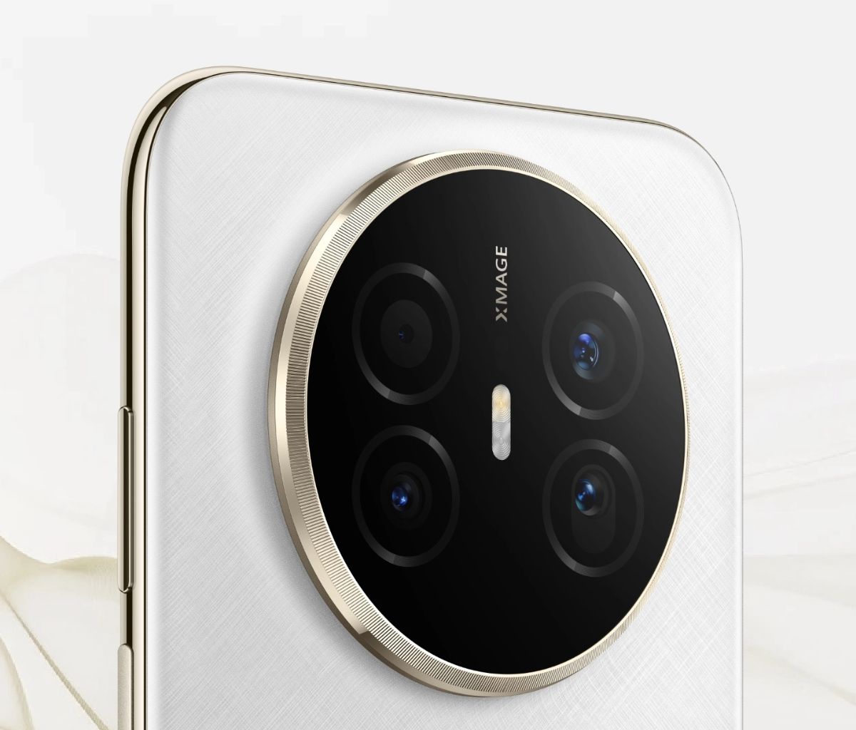 HUAWEI Mate 70 Air China launch camera