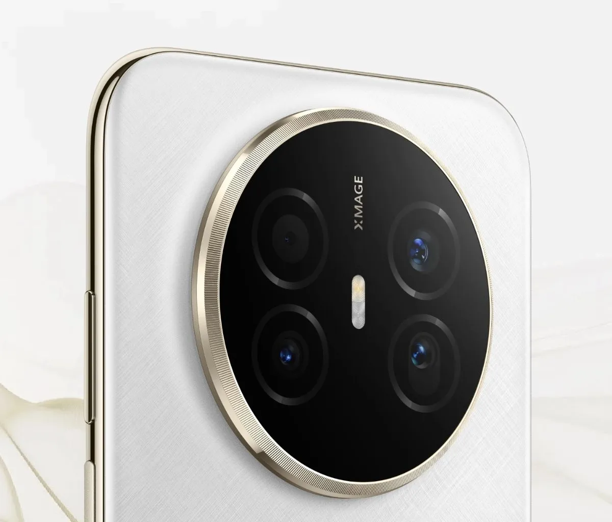 HUAWEI Mate 70 Air China launch camera